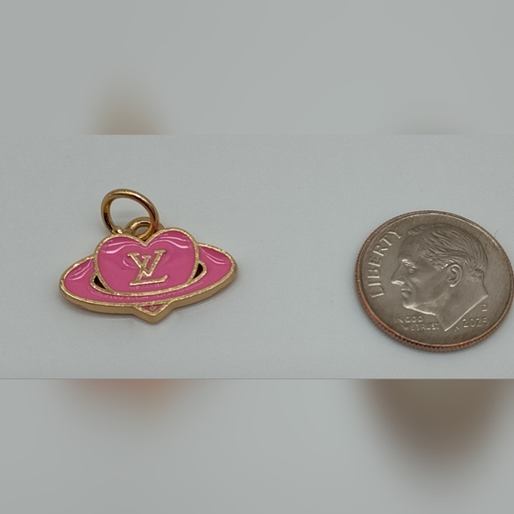 LOUIS VUITTON Pink Enamel Planet Heart Pendant Charm Pull Gold-Tone LV Logo - Picture 2 of 3